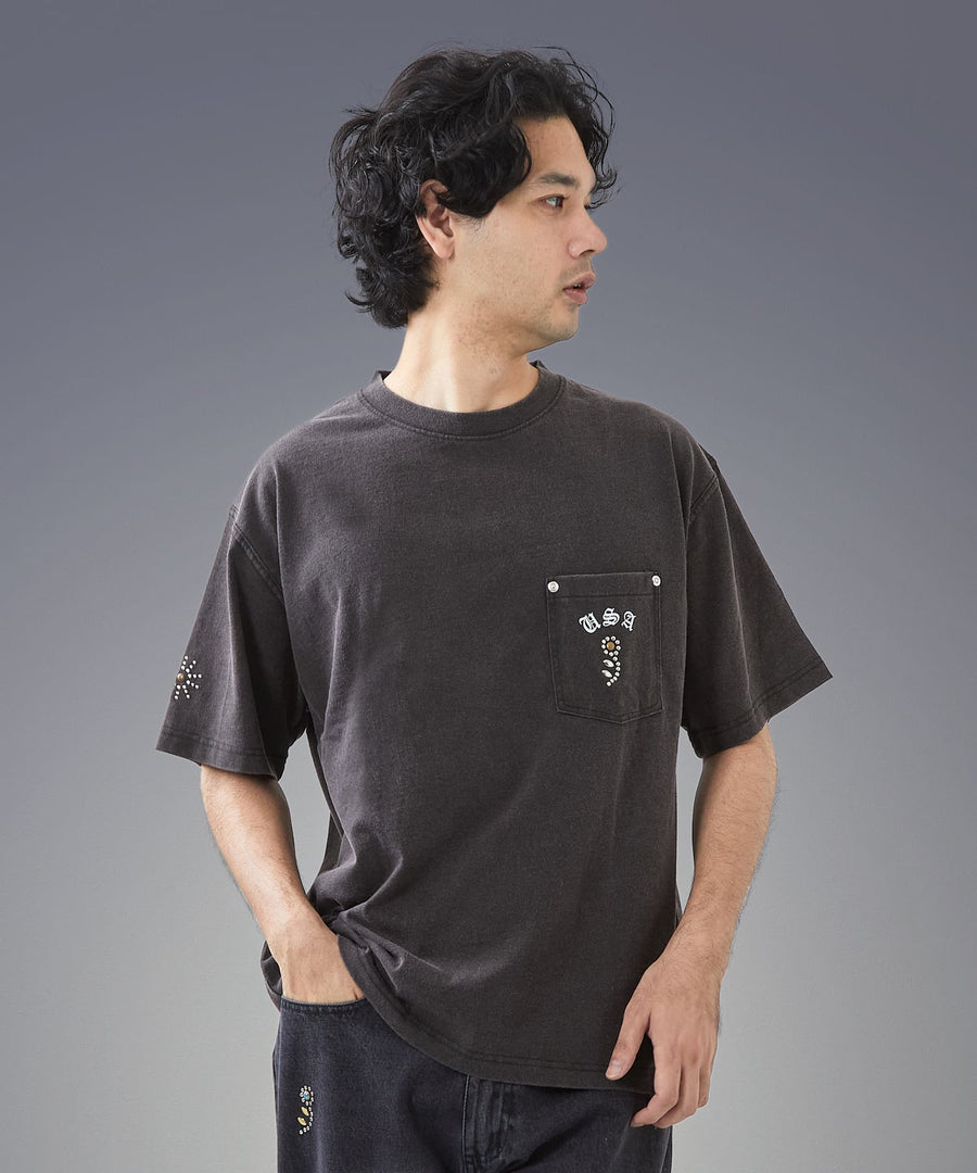 Silent Fade Tee — Studs & Logo / GRAND YELLS / 203344