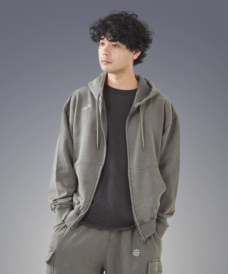 Silent Fade Sweat — Studded Hoodie / GRAND YELLS / 304325