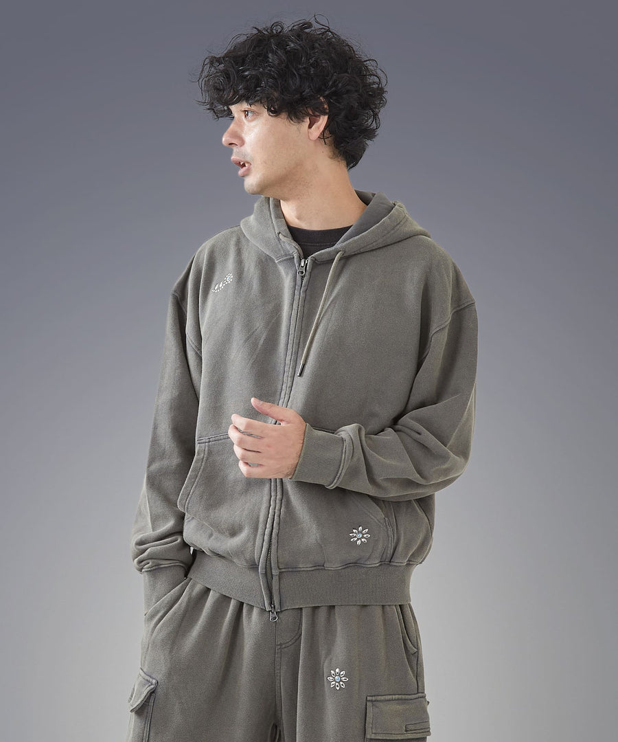 Silent Fade Sweat — Studded Hoodie / GRAND YELLS / 304325