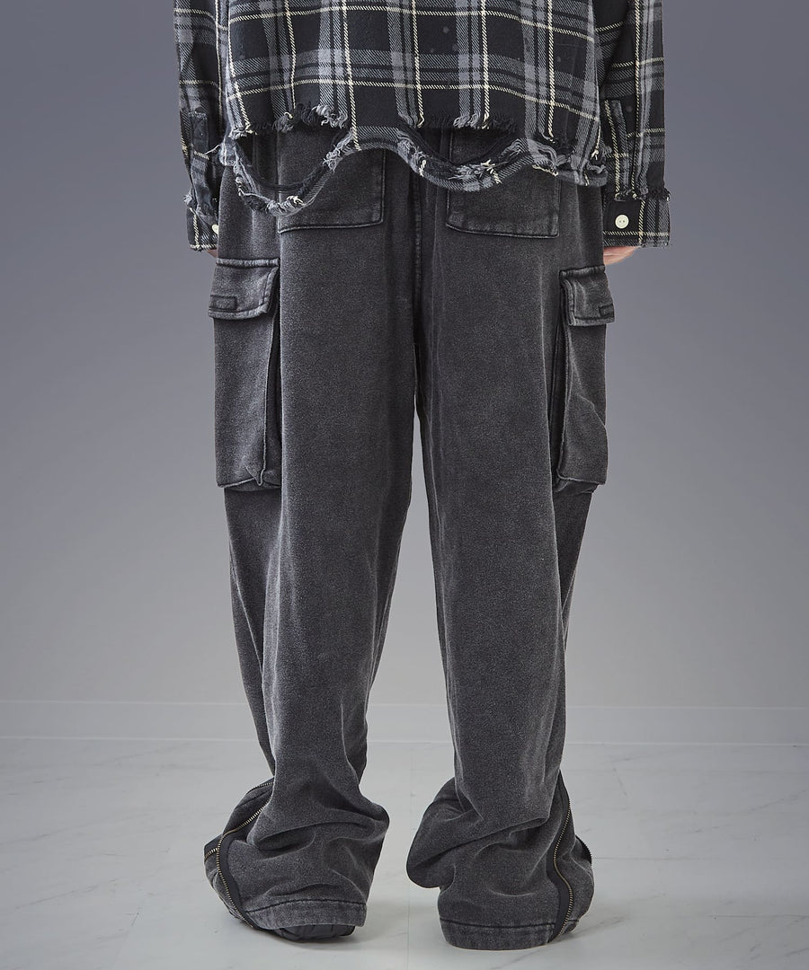 Silent Fade Sweat Pants — Studded Wide Parachute / GRAND YELLS / 304326