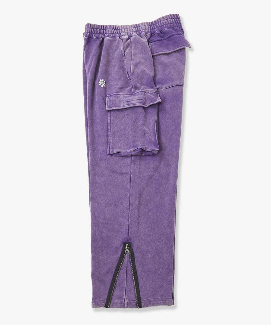 Silent Fade Sweat Pants — Studded Wide Parachute / GRAND YELLS / 304326